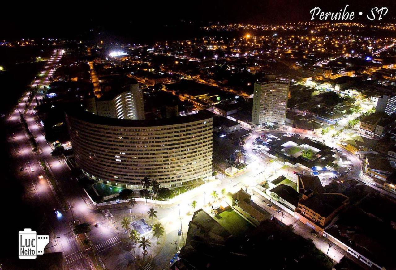 TEMPORADA VERÃO ou INVERNO 300 METROS DO MAR COM JACUZZI Peruíbe Exterior foto