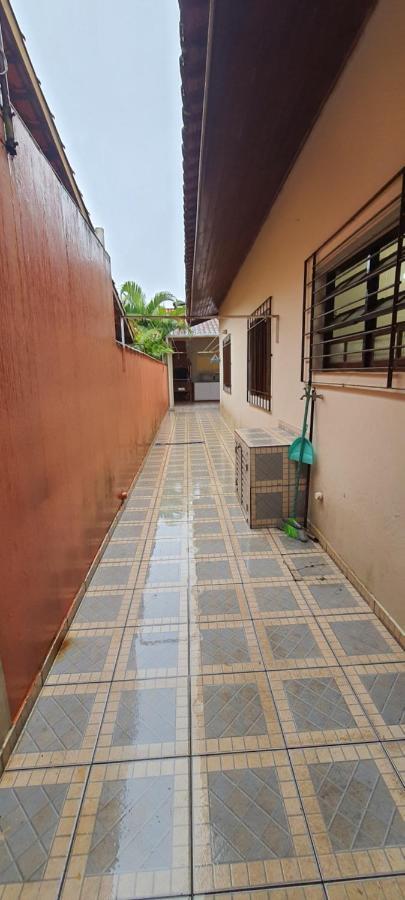 TEMPORADA VERÃO ou INVERNO 300 METROS DO MAR COM JACUZZI Peruíbe Exterior foto