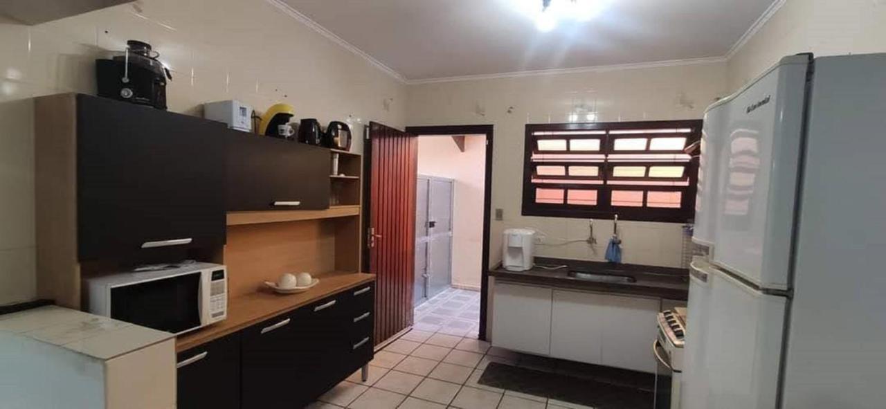 TEMPORADA VERÃO ou INVERNO 300 METROS DO MAR COM JACUZZI Peruíbe Exterior foto